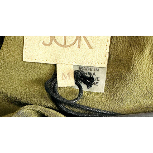 Chaser NWT Cold Shoulder Raglan Short Sleeve Casual Top Military Green Medium - Picture 5 of 5